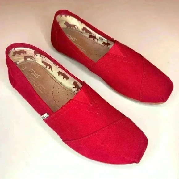 TOMS Women's Classic Canvas Slip-on Size 8.5 Red - Picture 1 of 6